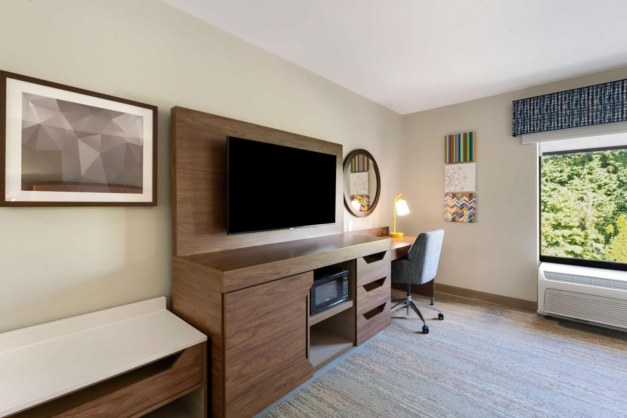 Hampton Inn Милфорд Экстерьер фото