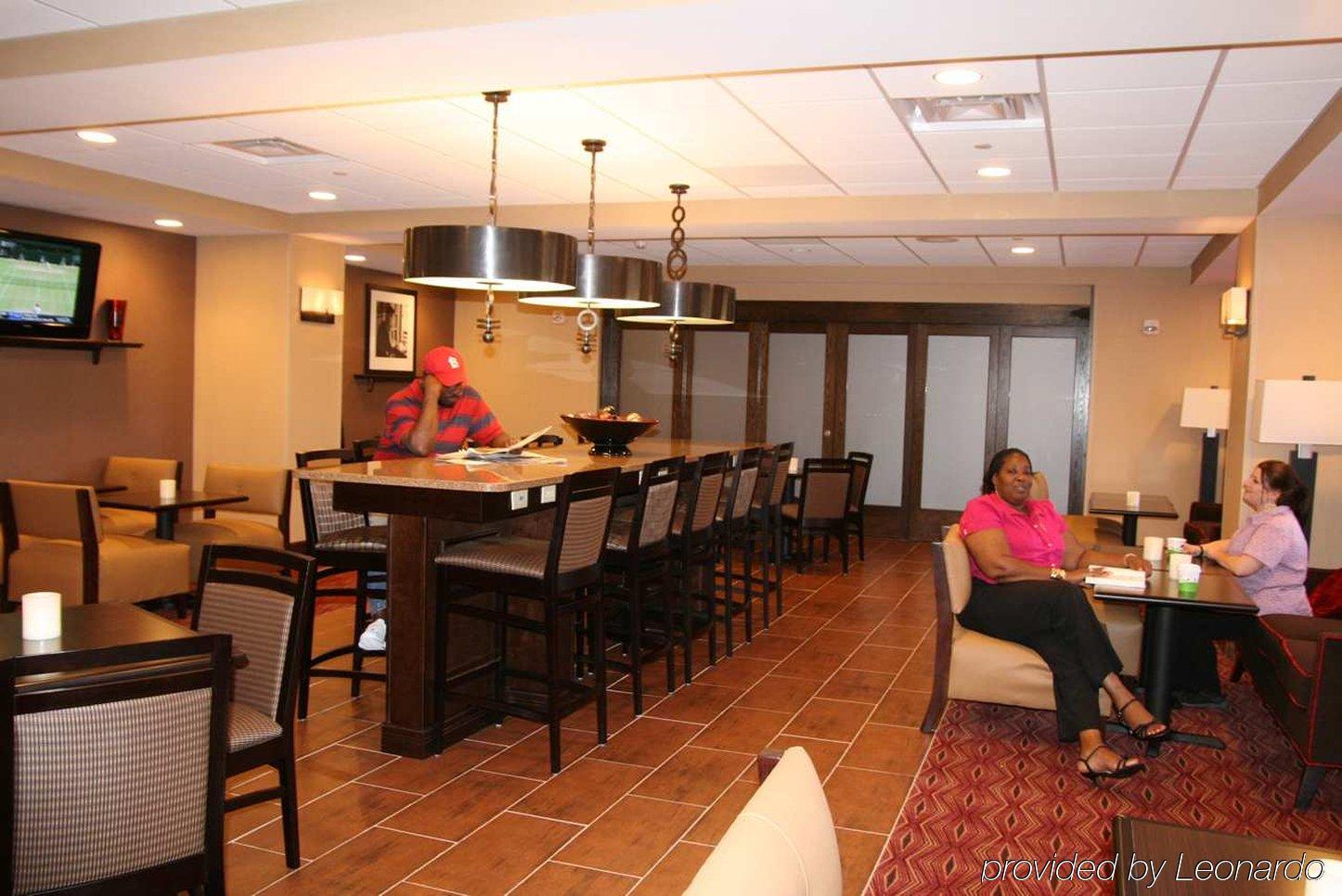 Hampton Inn Милфорд Ресторан фото